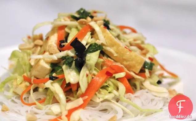 Goi Chay (vietnamesischer vegetarischer Salat)