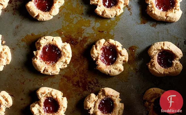 Mehllose Erdnussbutter und Gelee Cookies