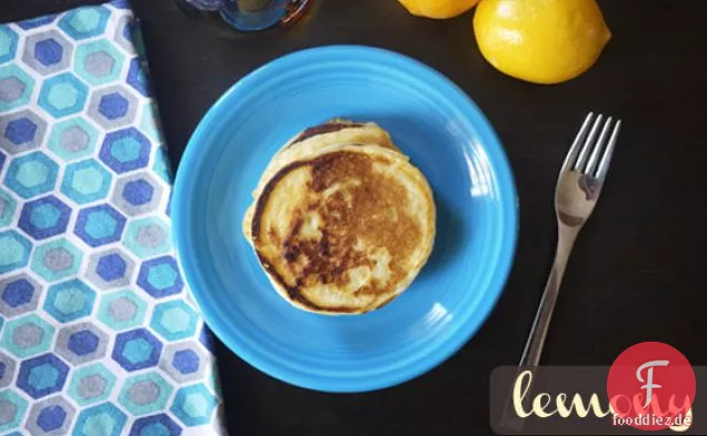 Glutenfreie Meyer Zitronen-Buttermilch-Pfannkuchen