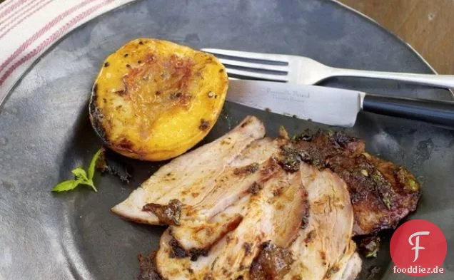 Glasierte Schweinelende mit Koriander und Knoblauch