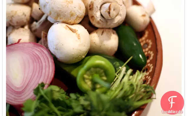 Pilz-, Jalapeño- und Cilantro-Salsa