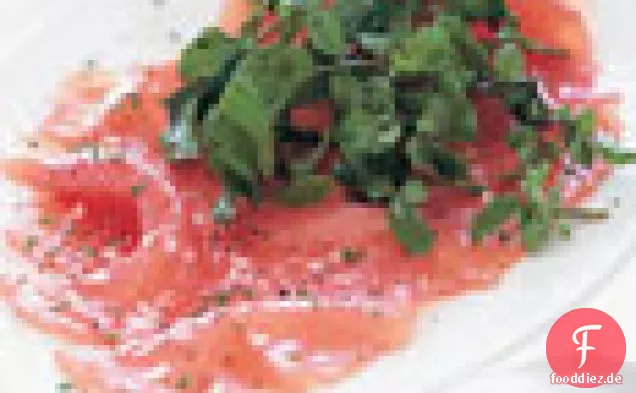 Thunfisch-Carpaccio mit Brunnenkressesalat und Balsamico-Dressing
