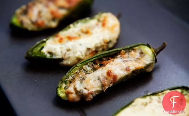 Gebackene Gefüllte Jalapeños