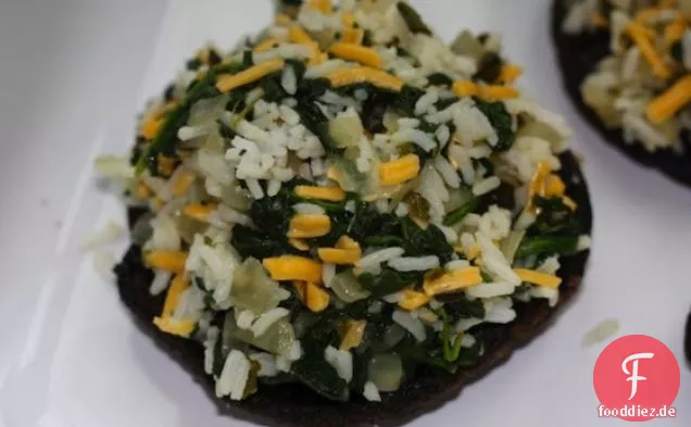 Poblano Cheddar Gefüllte Portobellos