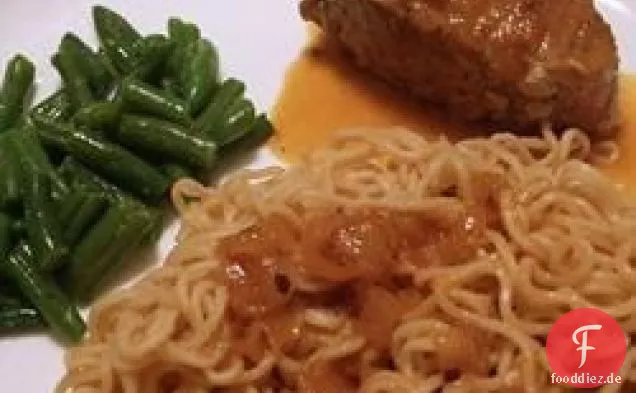 Pan-gebratener Ahi-Thunfisch mit Blutorangensauce