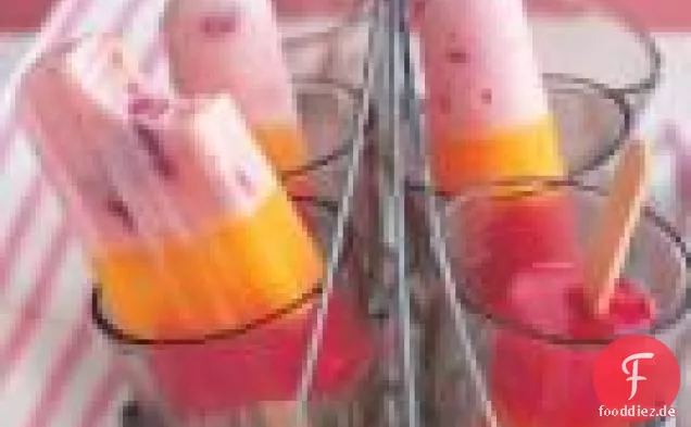 Gefrorenes Obst-und-Joghurt-Pops