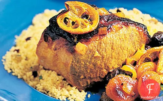 Marokkanische Schweinelende mit getrockneten Früchten und Zitronen