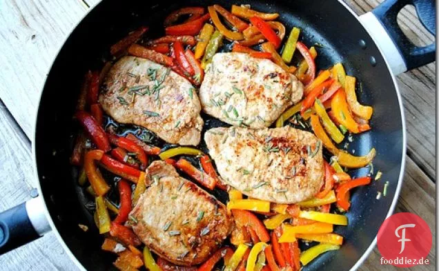 Schweinekoteletts mit Balsamico-Paprika