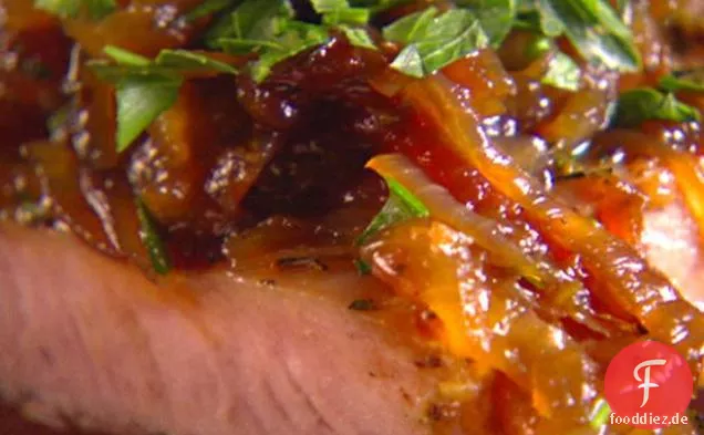 Schweinefleisch mit süßer Zwiebel Marmellata