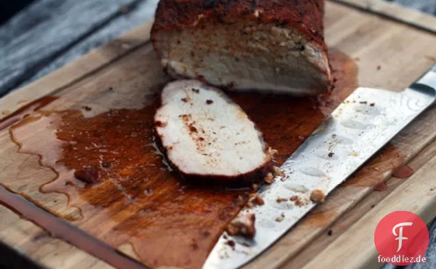Gewürz verkrustete geräucherte Schweinelende