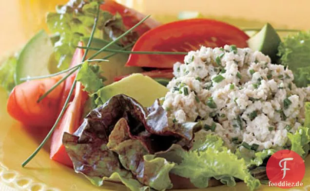 Krabbensalat mit Avocado und Tomate