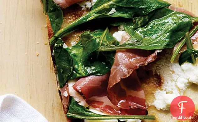 Coppa, Ricotta und Rucola-Pizza