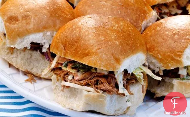 Pulled-Pork-Sandwiches