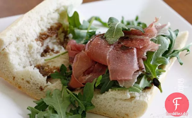 Schinken, Rucola Und Balsamico-Sandwich