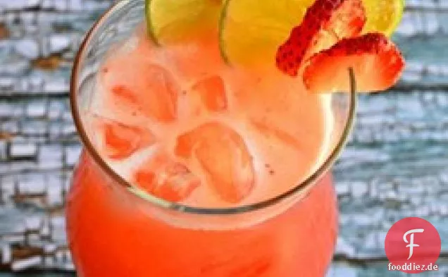 Mexikanisches Erdbeerwasser (Aqua De Fresa)