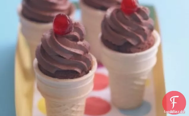 Schokoladen-Cupcake-Eis