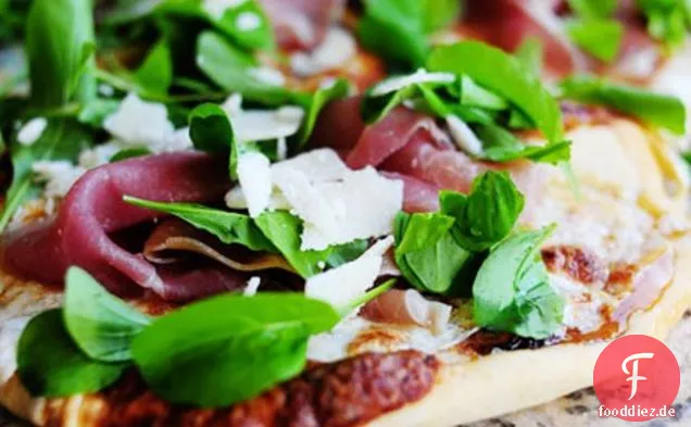 Feigen-Schinken-Pizza Mit Rucola