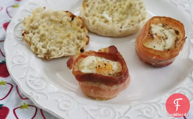 Gebackene Sunny Side Up Eier & Speck