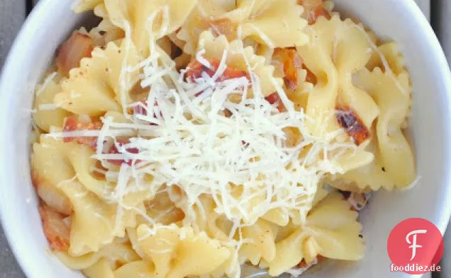 Farfalle mit Speck & Hühnerbrühe Reduktion