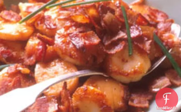 Gebratene Jakobsmuscheln mit Speck