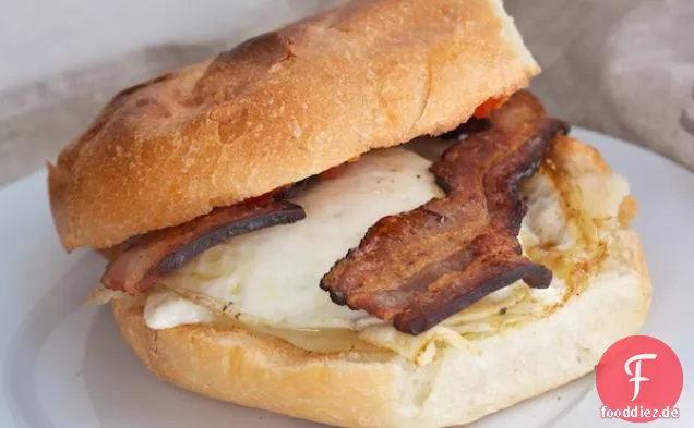Speck-Ei-Sandwich mit Pfeffer Jack