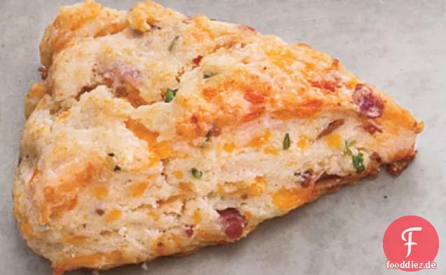 Speck, Cheddar-und Schnittlauch-Scones