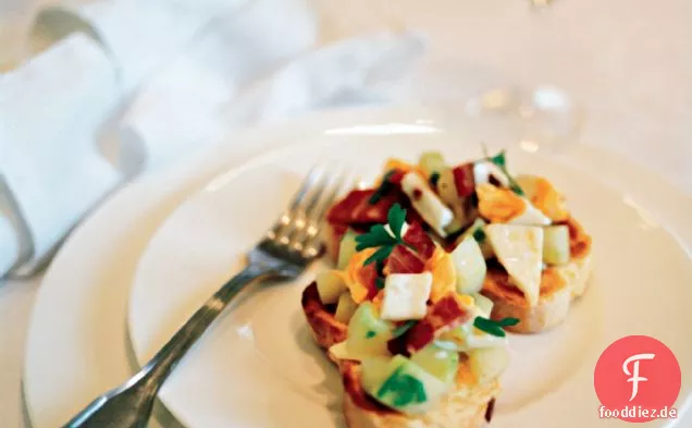 Speck, Ei und Gurkensalat
