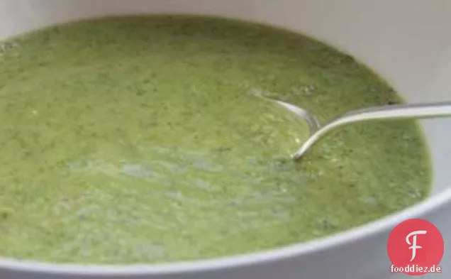 Brokkoli-Rucola-Suppe