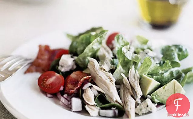 Cobb-Salat mit Balsamico-Vinaigrette