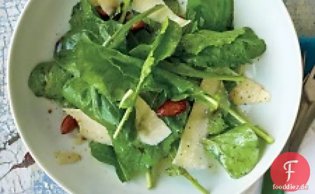 Rucola-Salat Mit Mandeln Und Parmesan