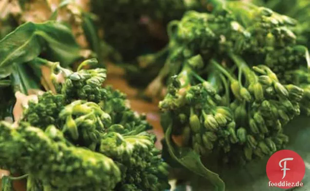 Koschere Broccolini in einem cremigen Wein Balsamico-Sauce Rezept