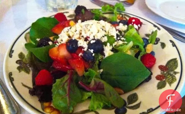 Beeren-Balsamico-Salat