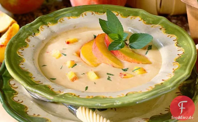 Creme von Pfirsichsuppe