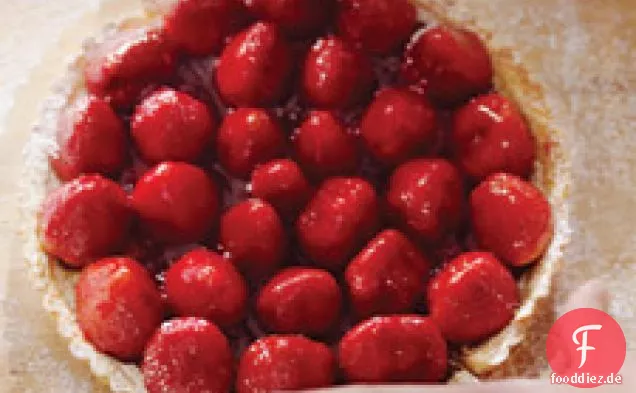Erdbeertörtchen mit Sahne