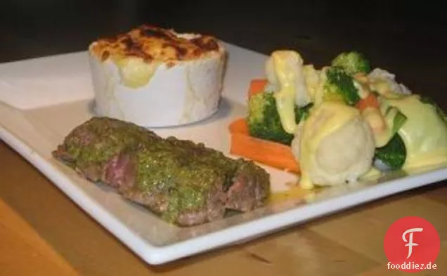 Straussen-Filet Steaks Mit Café De Paris Butter