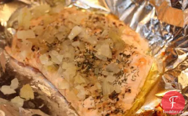 Gebackener Zitronen-Pfeffer-Lachs