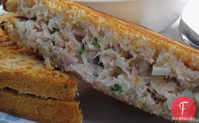 Einfache Lachs Cremige Eier