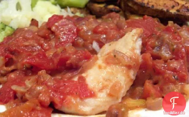 Gebackener Fisch mit Tomaten