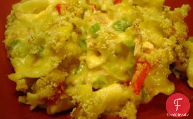 Von Grund auf Thunfisch-Nudel-Auflauf