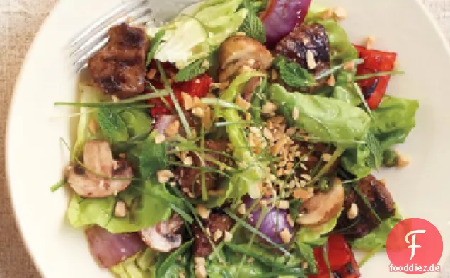 Gegrillter Rindfleischsalat nach asiatischer Art
