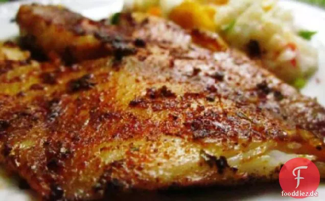 Geschwärzter Fisch