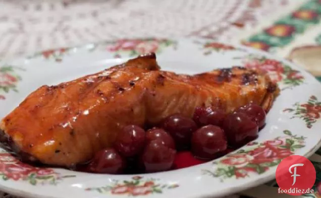 Ahornkirsche glasierter Lachs