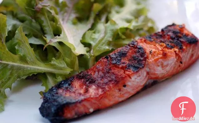 Geräucherter Lachs und Schnittlauch-Bonbons