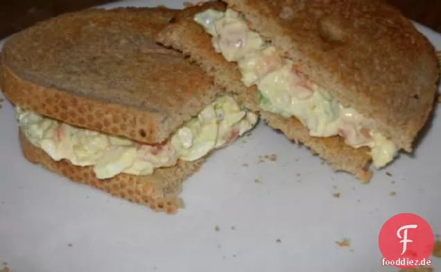 Geräucherter Lachs-Eiersalat