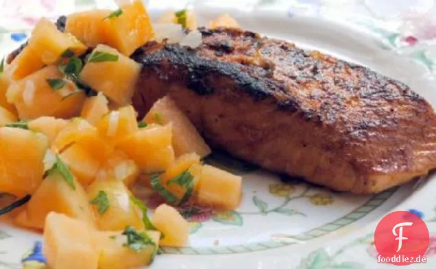 Marokkanischer gebratener Lachs mit Mango Salsa