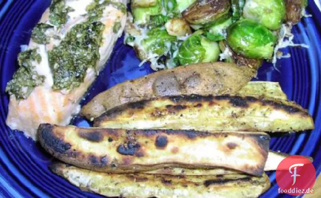 Gebackener Lachs mit Koriander und Limette