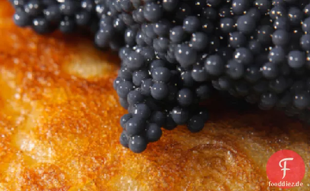 Kartoffelpuffer mit Kaviar