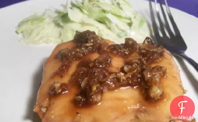 Lachssteak in Karamellsauce (Vietnamesisch Ca Kho)