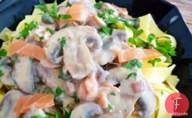 Geräucherter Lachs-Pasta