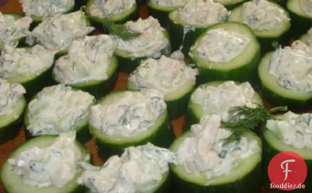 Geräucherter Lachs Gurke Tassen